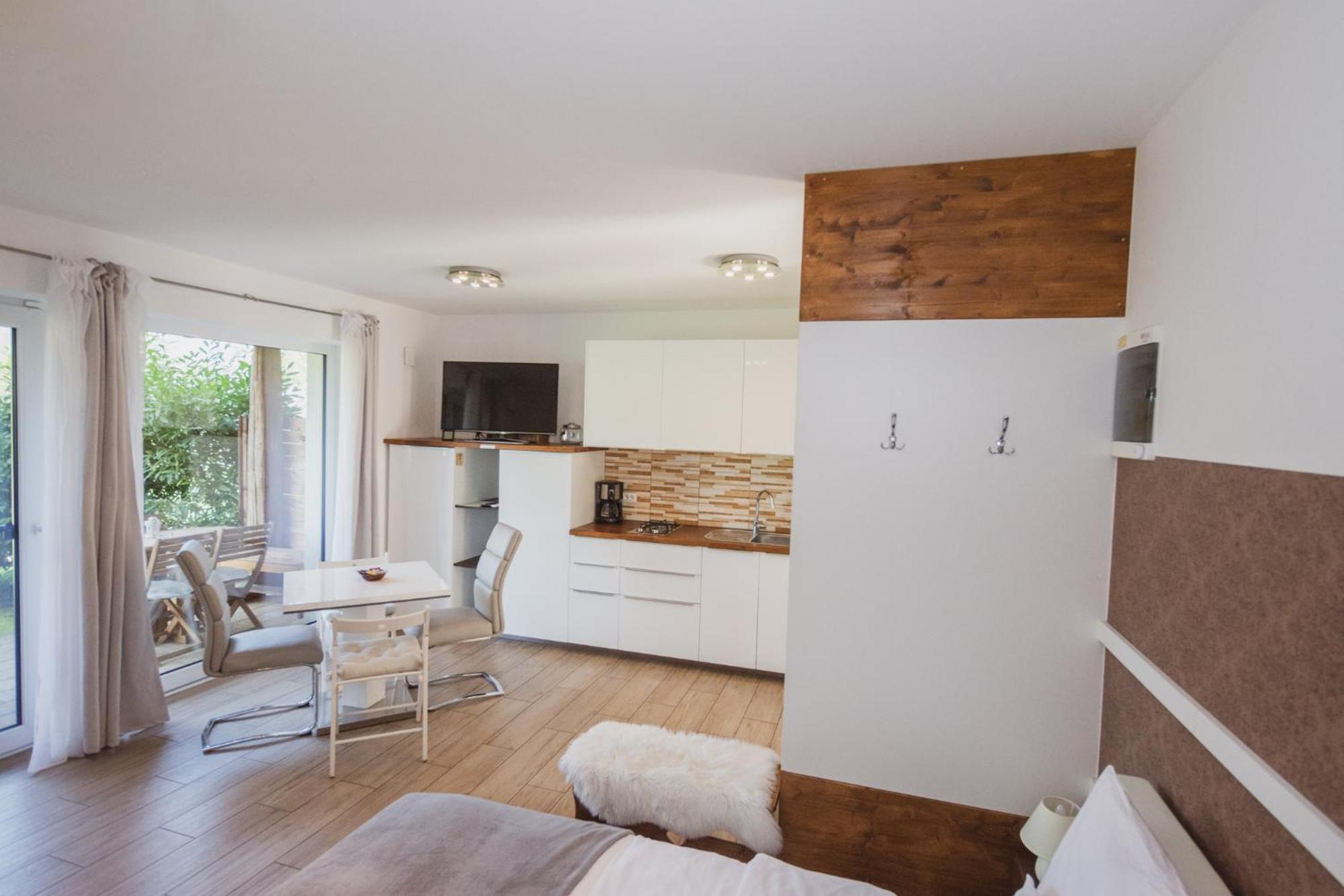 Pr'Fik Apartments クラーニ 部屋 写真